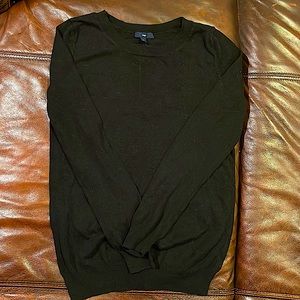 Gap Sweater size Small